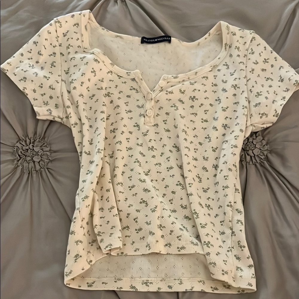 Brandy mellville woman’s floral top